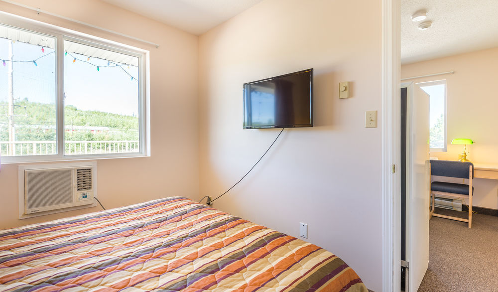 Bon Voyage Inn Prince George Bagian luar foto
